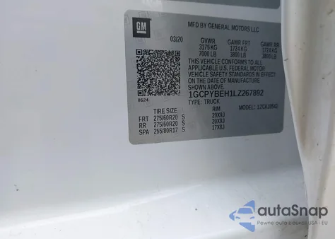 2020 Chevrolet Silverado 1500 4Wd Short Bed Custom z USA, uszkodzony, nr VIN 1GCPYBEH1LZ267892